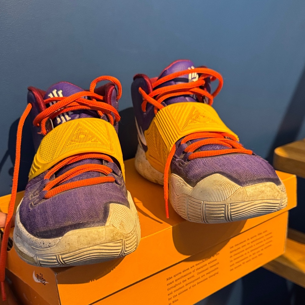 Custom Nike Kyrie Six